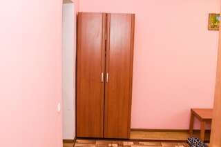 Гостевой дом Гостевой Дом Береговая  Осташков Стандартный двухместный номер с 2 отдельными кроватями-3